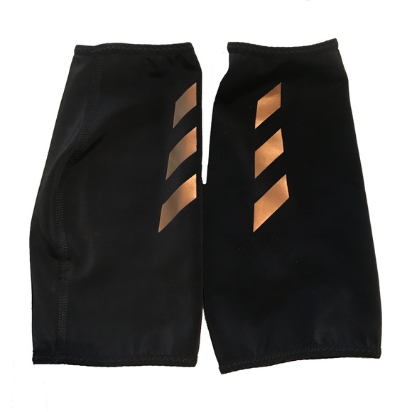 ADIDAS COMPRESSION SLEEVES FOR SHIN GUARDS SIZE L - Picture 1 of 3